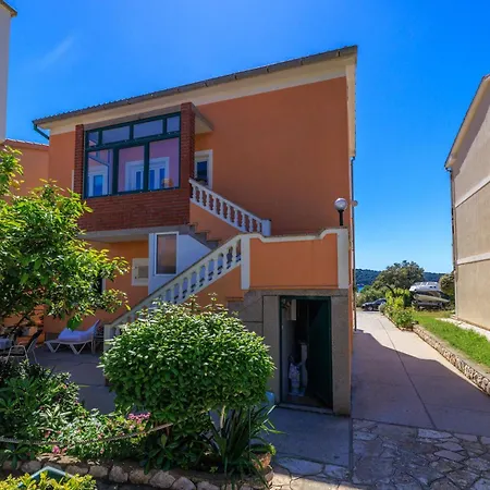 Apartment Andelka D *